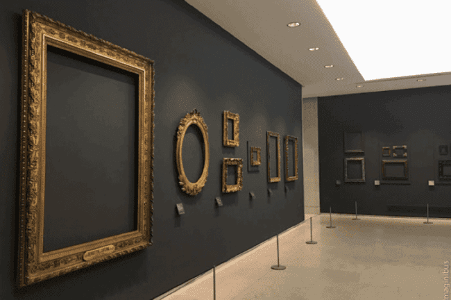 Exhibition view of Regards sur les cadres (Reframing the Frame) at the Musée du Louvre 2018